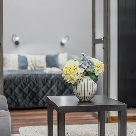 Exclusive Stylish On The Andrassy Fashion St Apartment