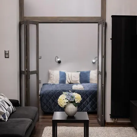 Exclusive Stylish On The Andrassy Fashion St Apartment *